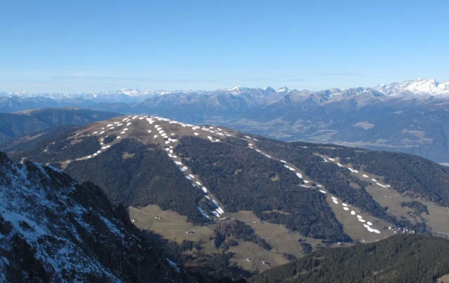 kuenstliche_beschneiung_kronplatz_www-funivie-org.jpg